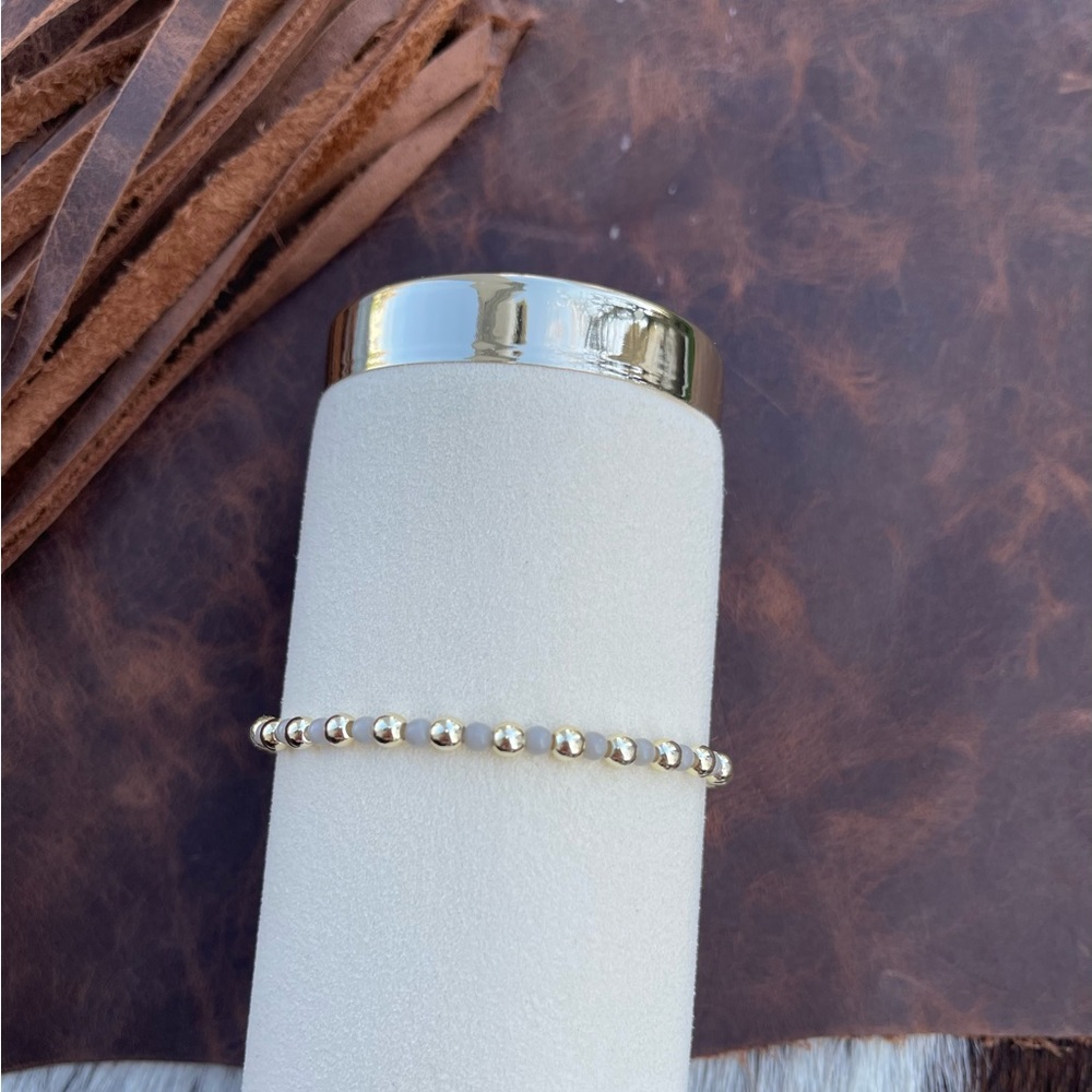 Gray and 14kt gold filled beaded bracelet